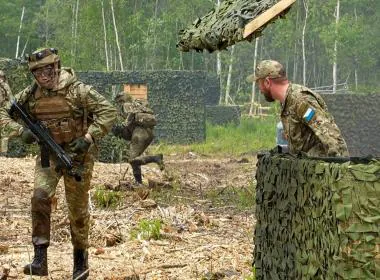 Губернатор Магаданской области посетил филиал Центра «ВОИН» в Хабаровске