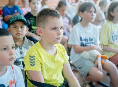 Хабаровские инструкторы провели патриотическое занятие для учащихся лицея