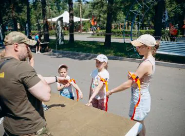 Жители Хабаровска прошли «Тропу воина» в День ветерана боевых действий