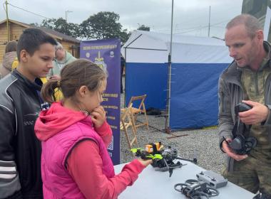 Мастер-класс по управлению дронами от Центра «ВОИН» прошёл на Камчатке.