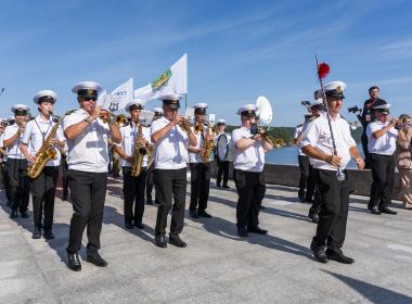 Более тысячи человек посетили площадку Центра «ВОИН» в первый день ВЭФ-2025