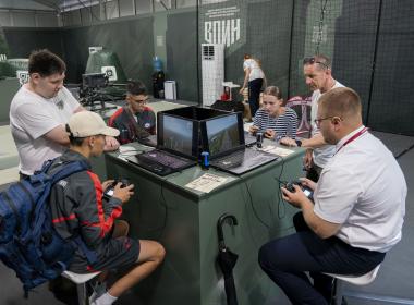 Более 10 тысяч человек посетили площадку Центра «ВОИН» на «Улице Дальнего Востока»