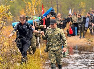 Инструкторы и воспитанники Центра «ВОИН» отправились в экспедицию «Форпост Заполярья – высота Ударная»