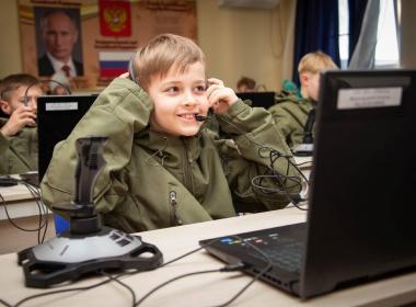 Волгоградские курсанты тренируются на современных симуляторах