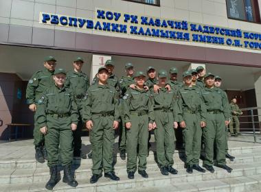 Сила памяти и чистоты: курсанты Центра «ВОИН» продолжают участие во Всероссийской неделе субботников